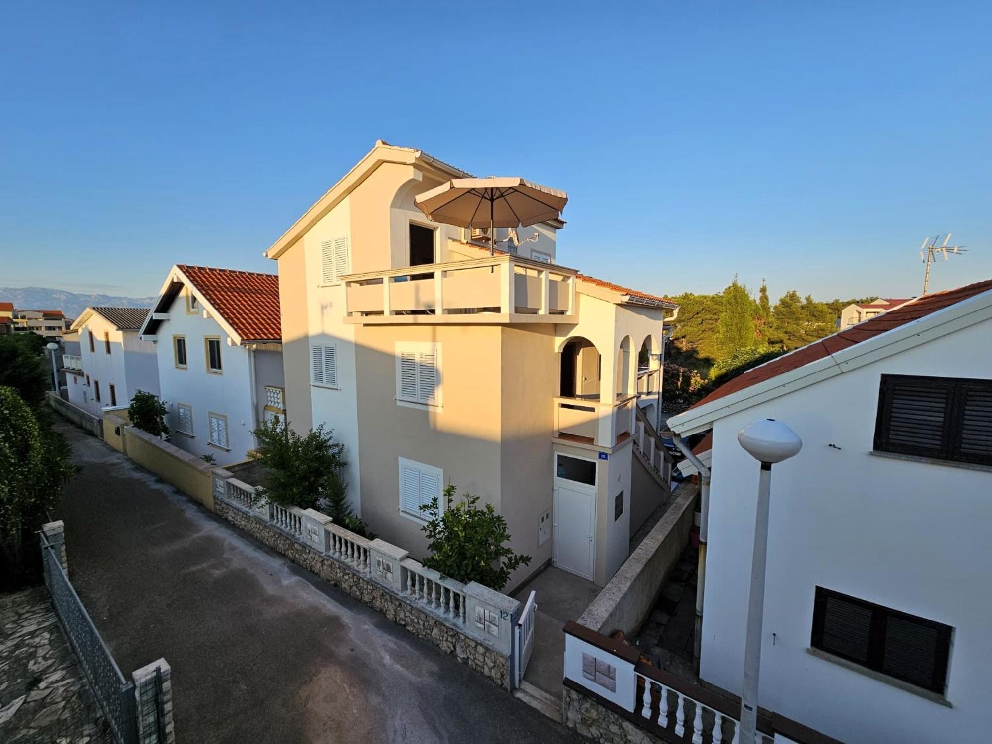 Apartmani Juric Vir Exterior photo