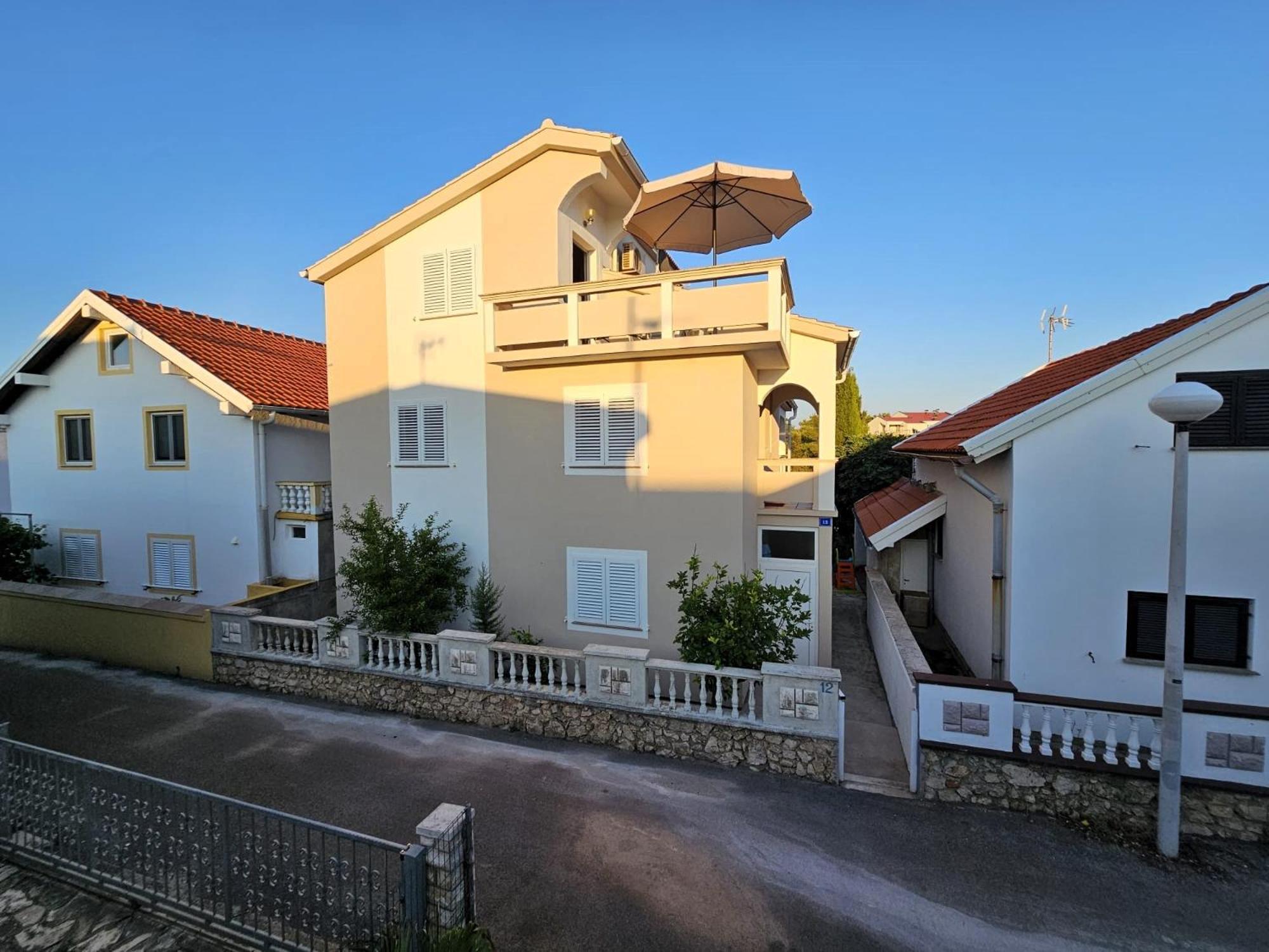 Apartmani Juric Vir Exterior photo